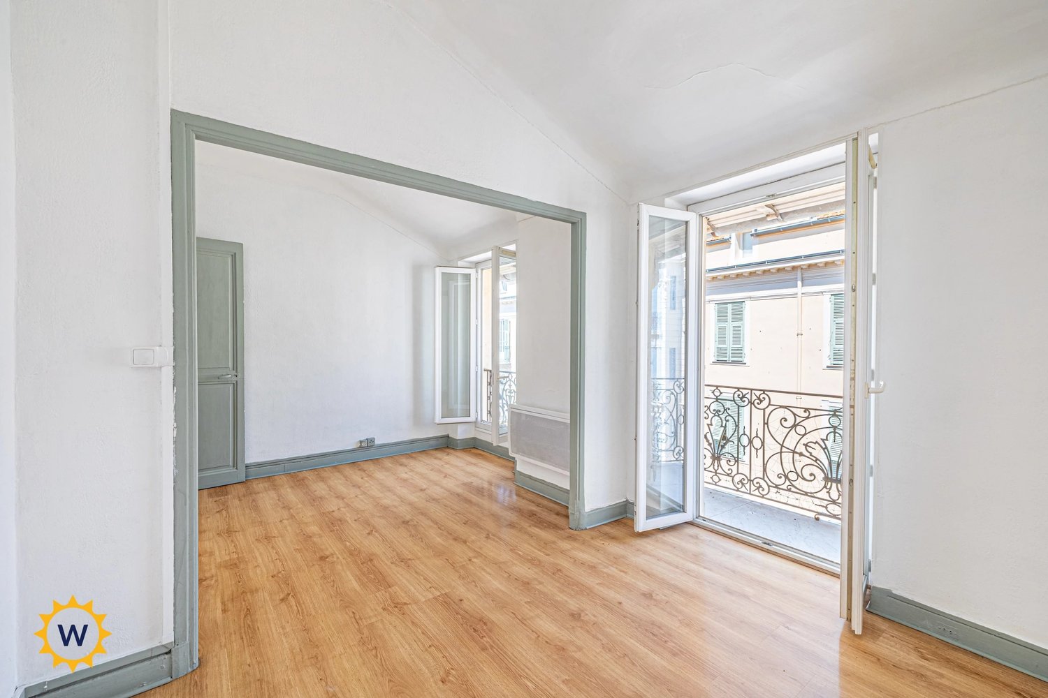 Property photo in Carre d'Or