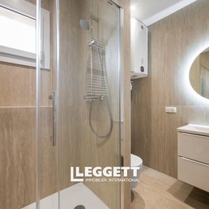 Property in Carre d'Or