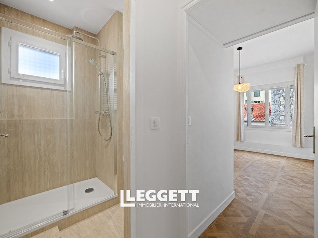 Property photo in Carre d'Or