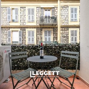 Property in Carre d'Or