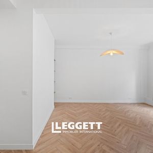 Property in Carre d'Or