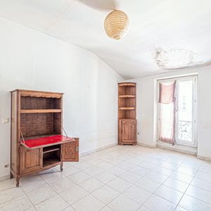Property in Carre d'Or