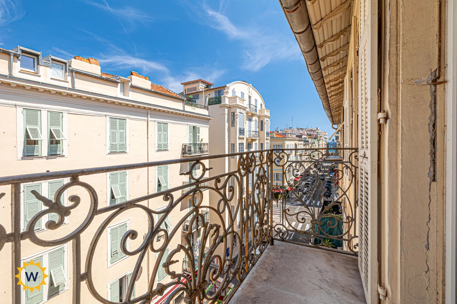 Property photo in Carre d'Or