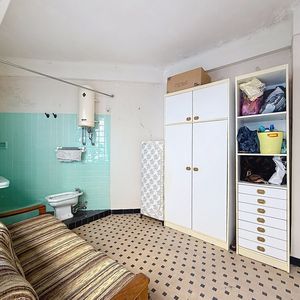 Property in Carre d'Or