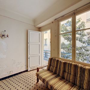 Property in Carre d'Or