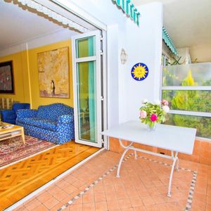 Property in Carre d'Or