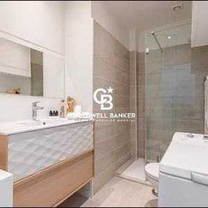 Property in Carre d'Or