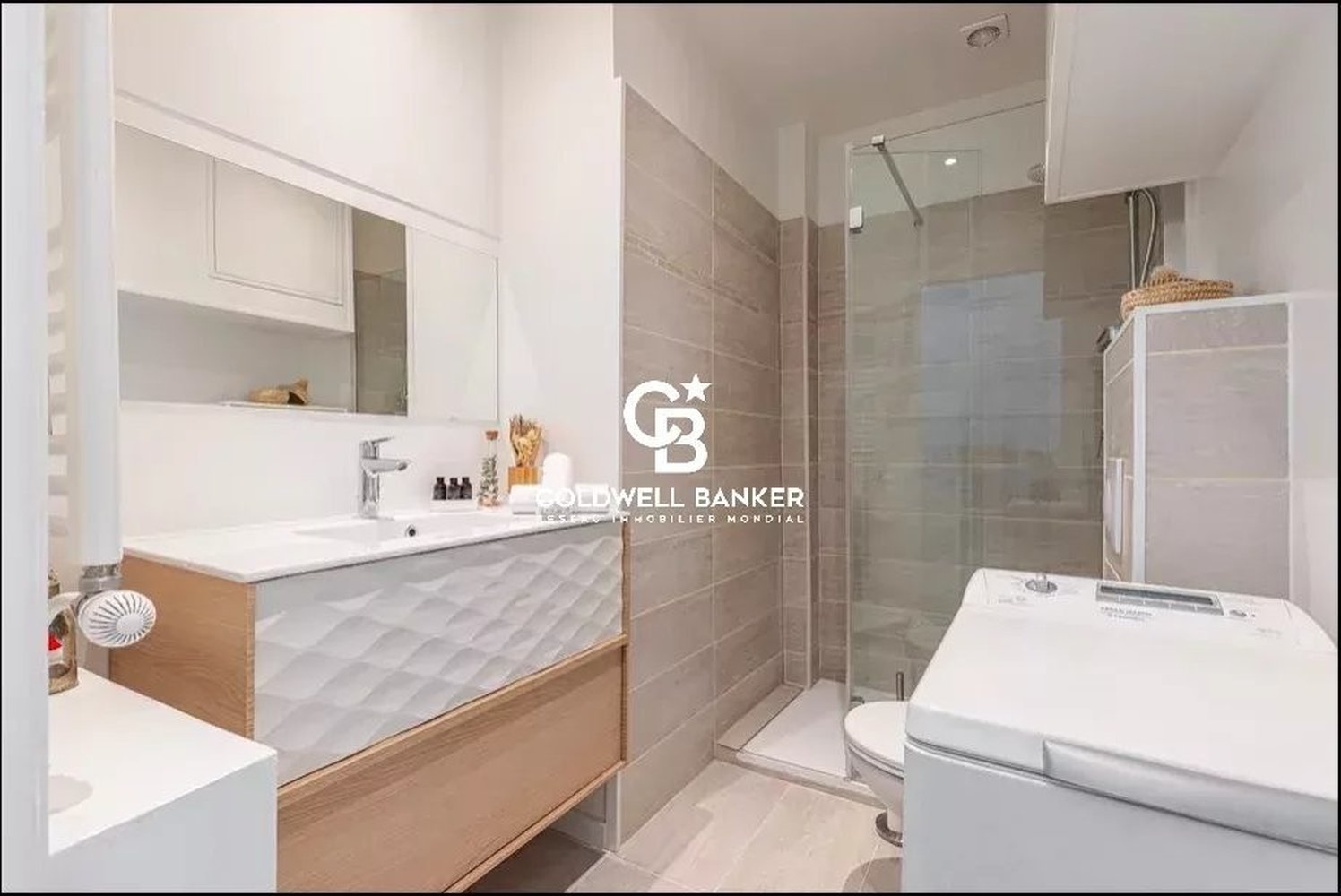 Property photo in Carre d'Or
