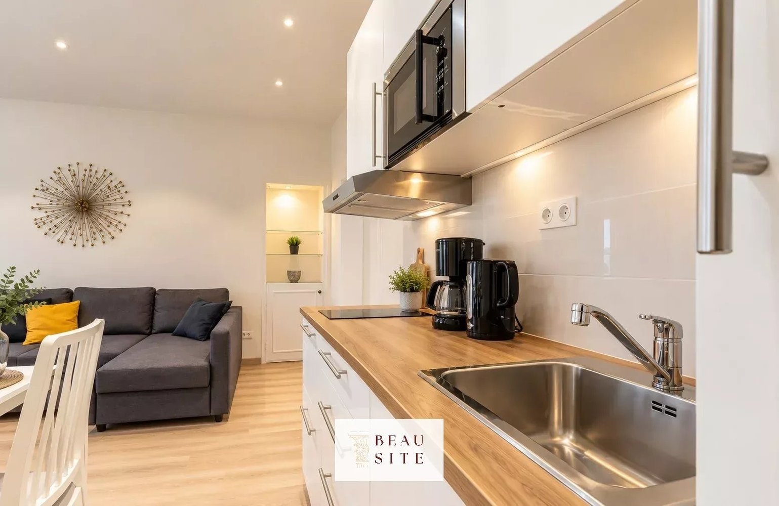 Property photo in Carre d'Or