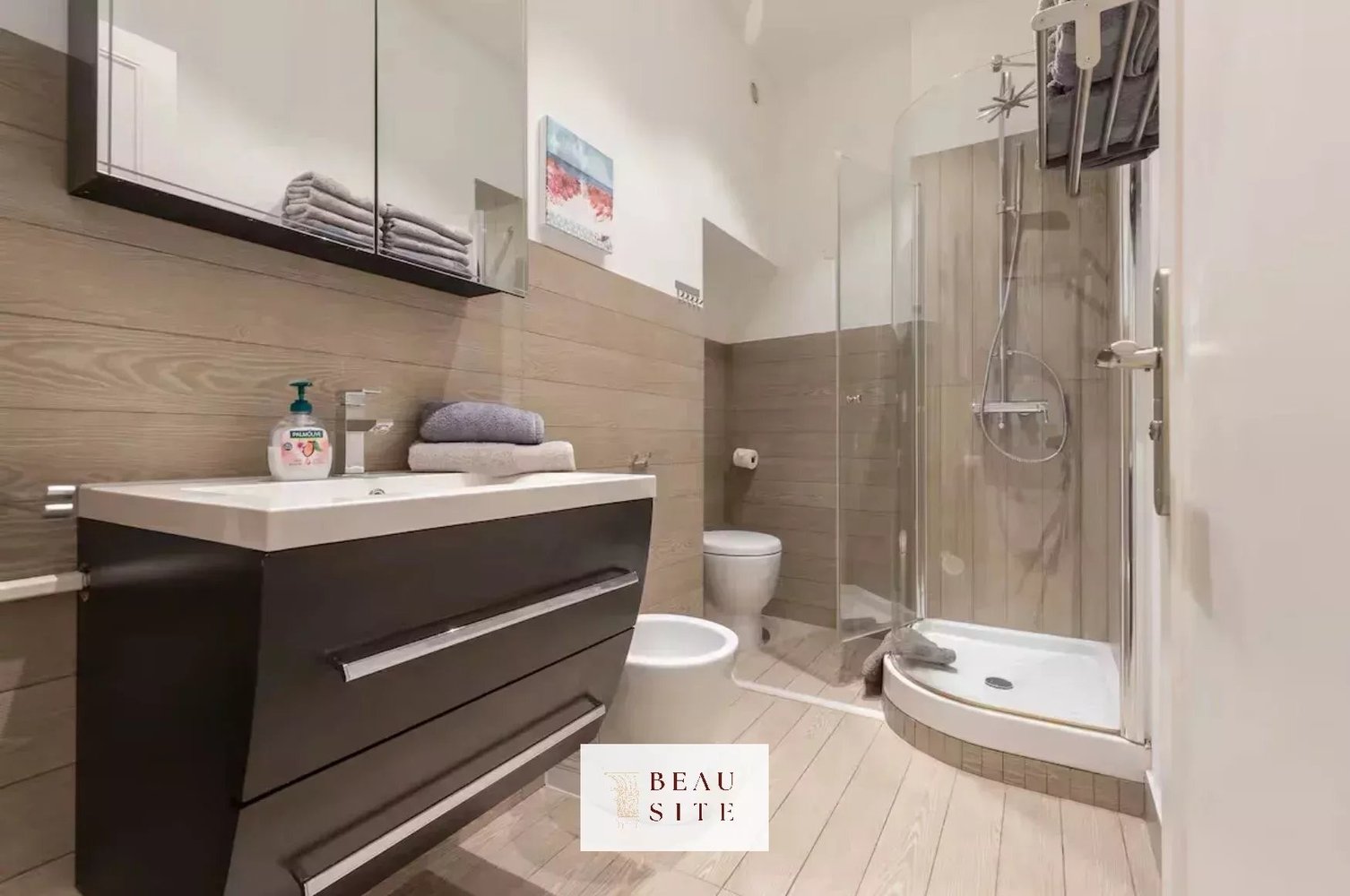 Property photo in Carre d'Or