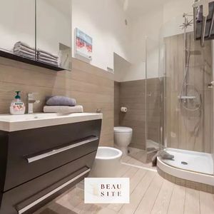 Property in Carre d'Or