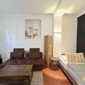 Property in Carre d'Or