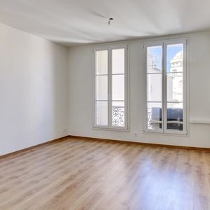 Property in Carre d'Or