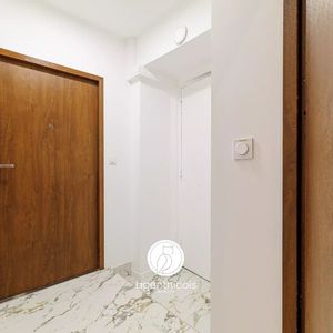 Property in Carre d'Or