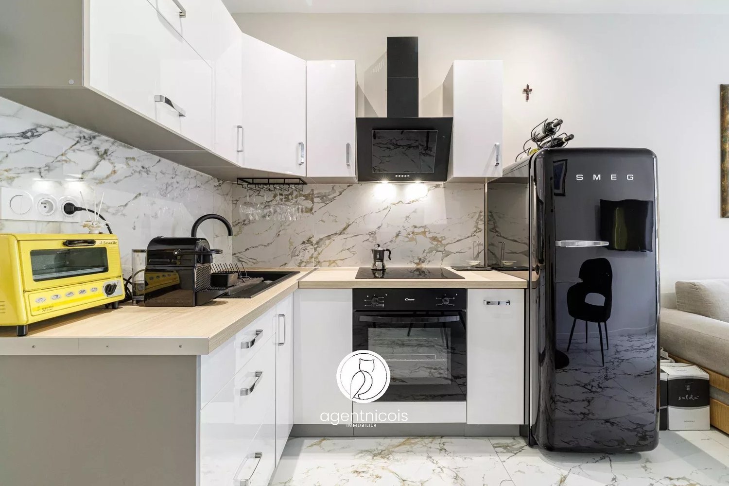 Property photo in Carre d'Or