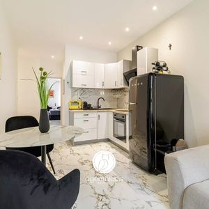 Property in Carre d'Or