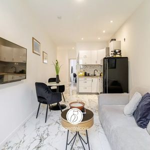 Property in Carre d'Or