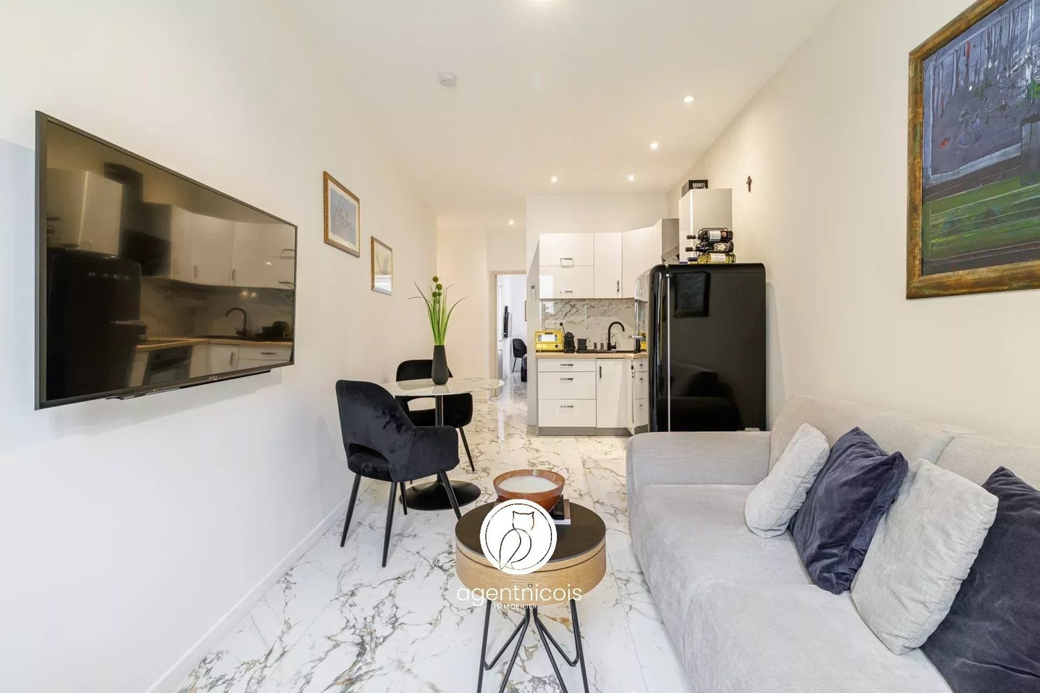 Property photo in Carre d'Or