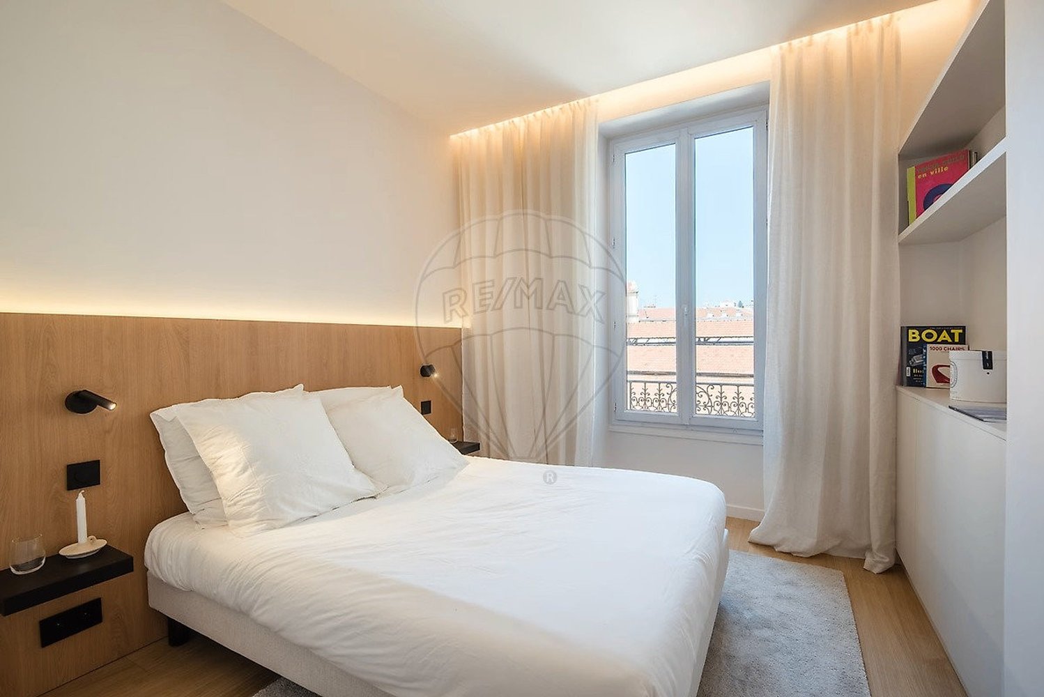 Property photo in Carre d'Or
