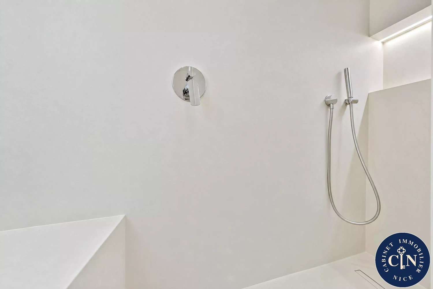 Property photo in Carre d'Or