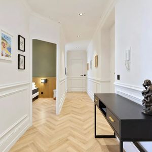 Property in Carre d'Or