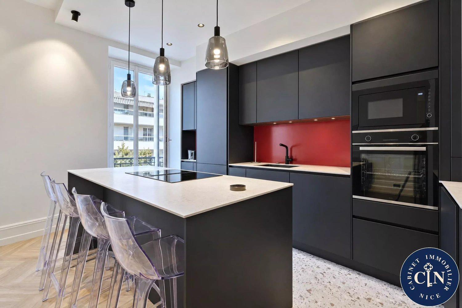 Property photo in Carre d'Or