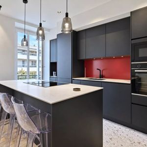 Property in Carre d'Or