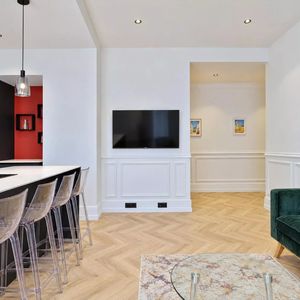 Property in Carre d'Or