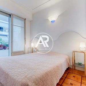 Property in Carre d'Or