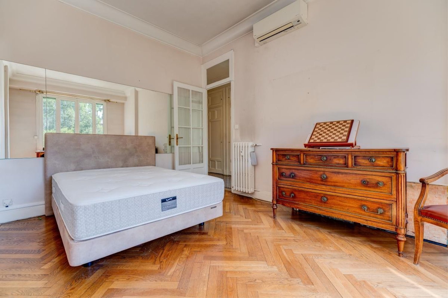 Property photo in Musicians Quarter