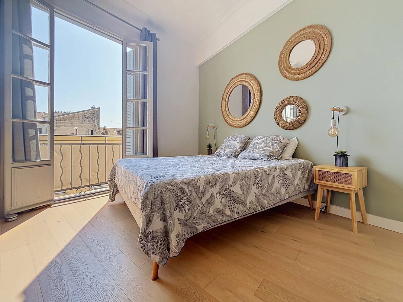 Property photo in Musicians Quarter