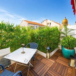 Property in Musicians Quarter