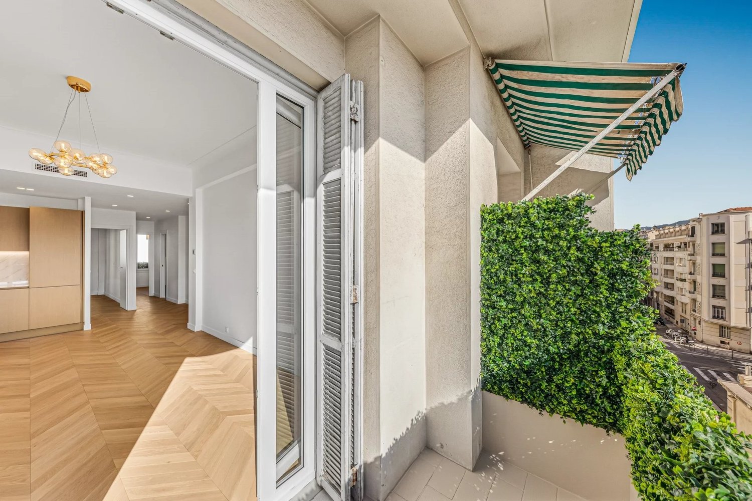 Property photo in Musicians Quarter