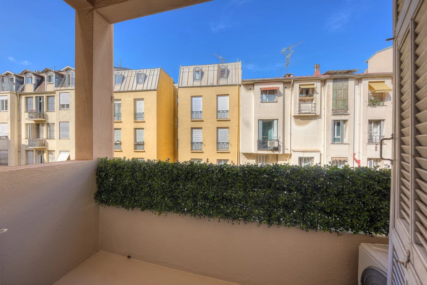 Property photo in Musicians Quarter