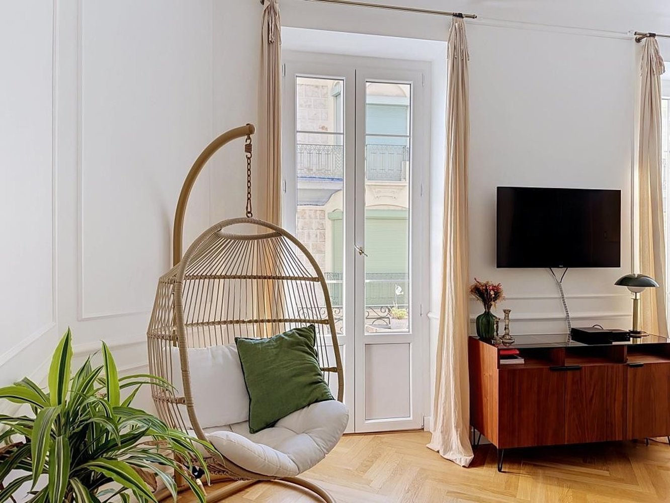 Property photo in Musicians Quarter
