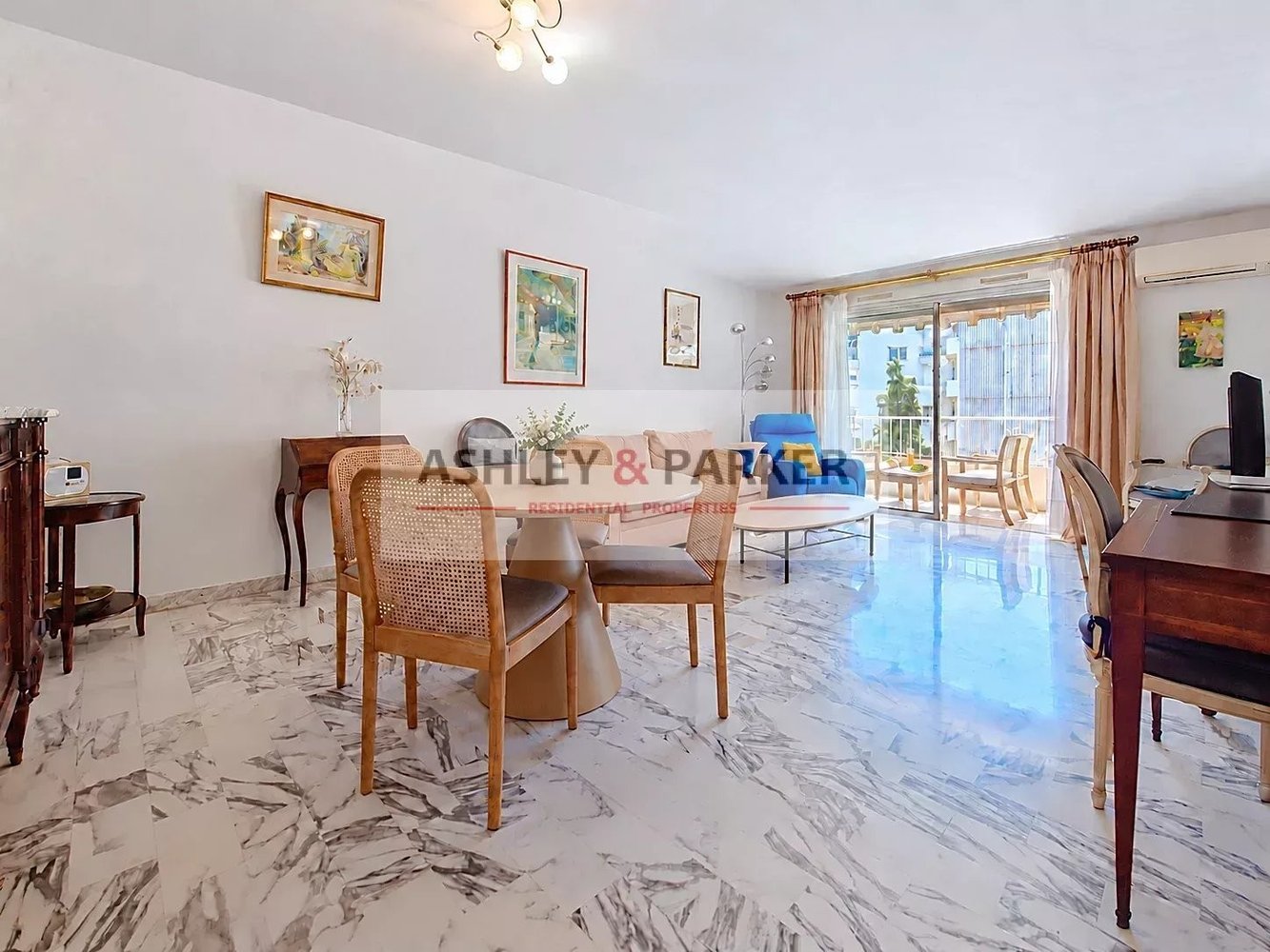 Property photo in Musicians Quarter
