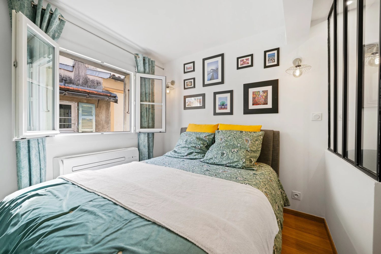 Property photo in Old Town