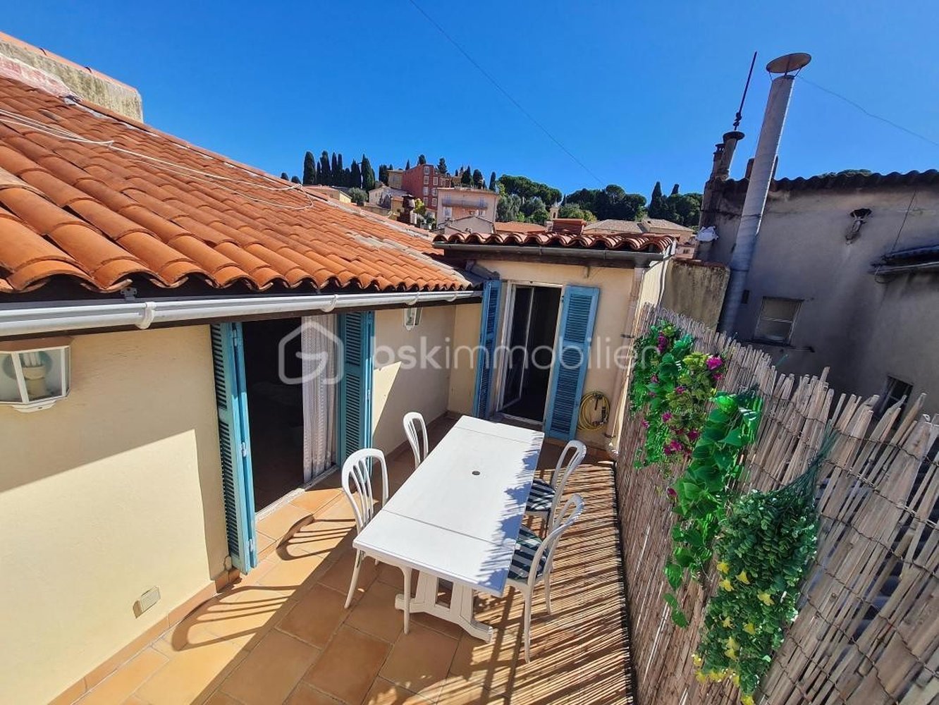 Property photo in Old Town