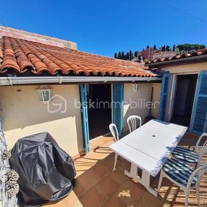 Property in Old Town