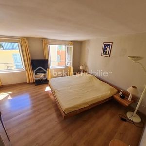 Property in Old Town