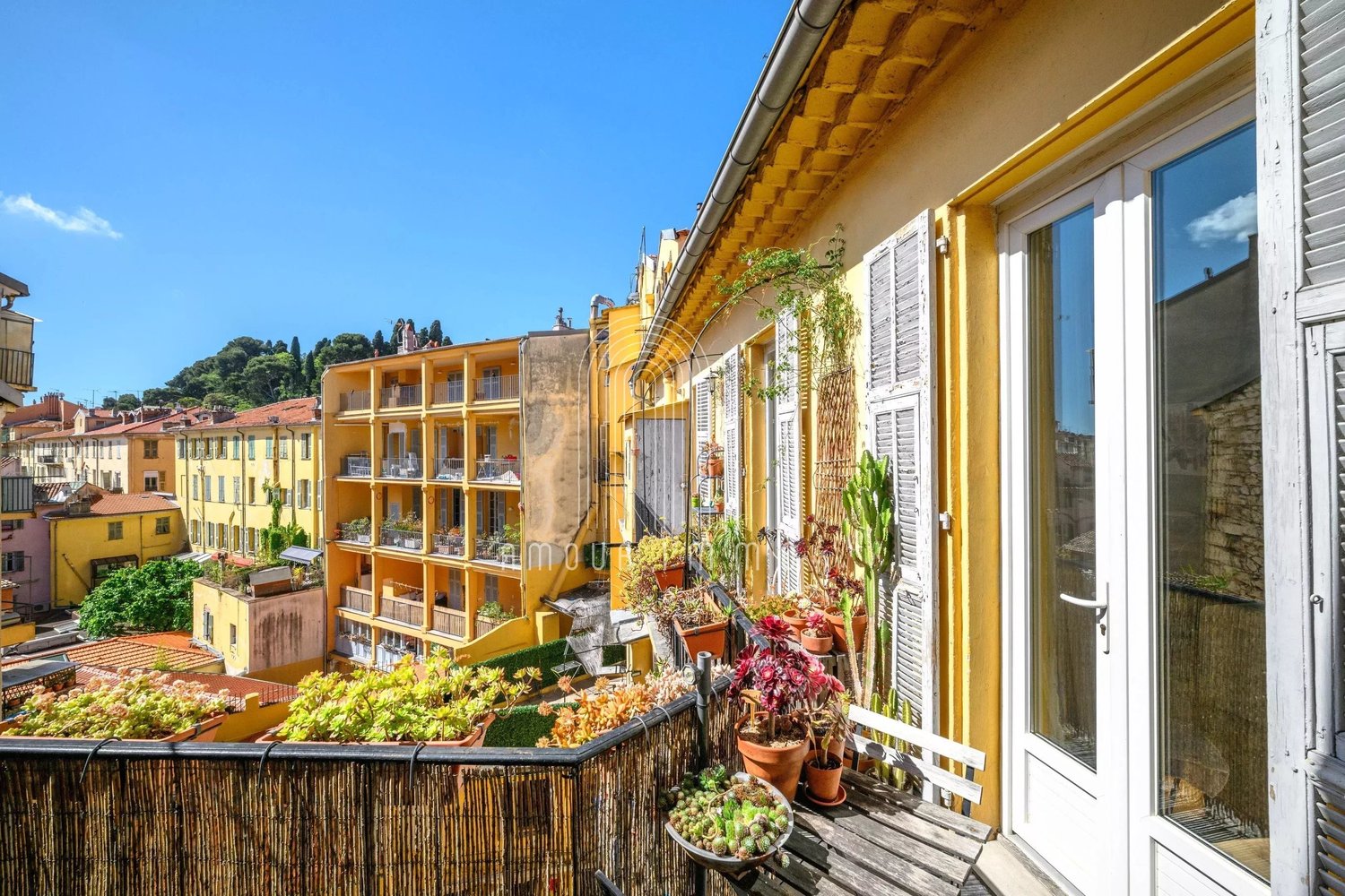 Property photo in Port