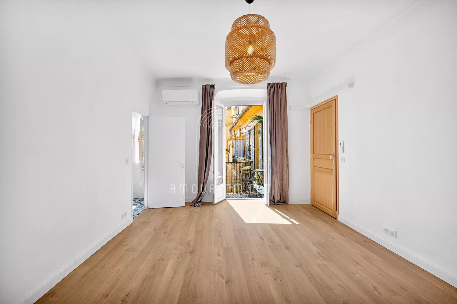 Property photo in Port