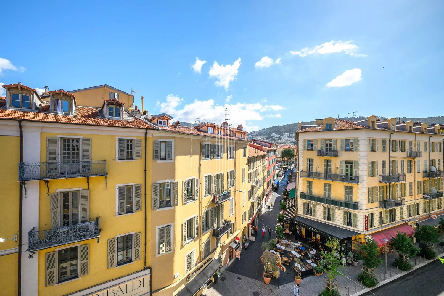 Property photo in Port