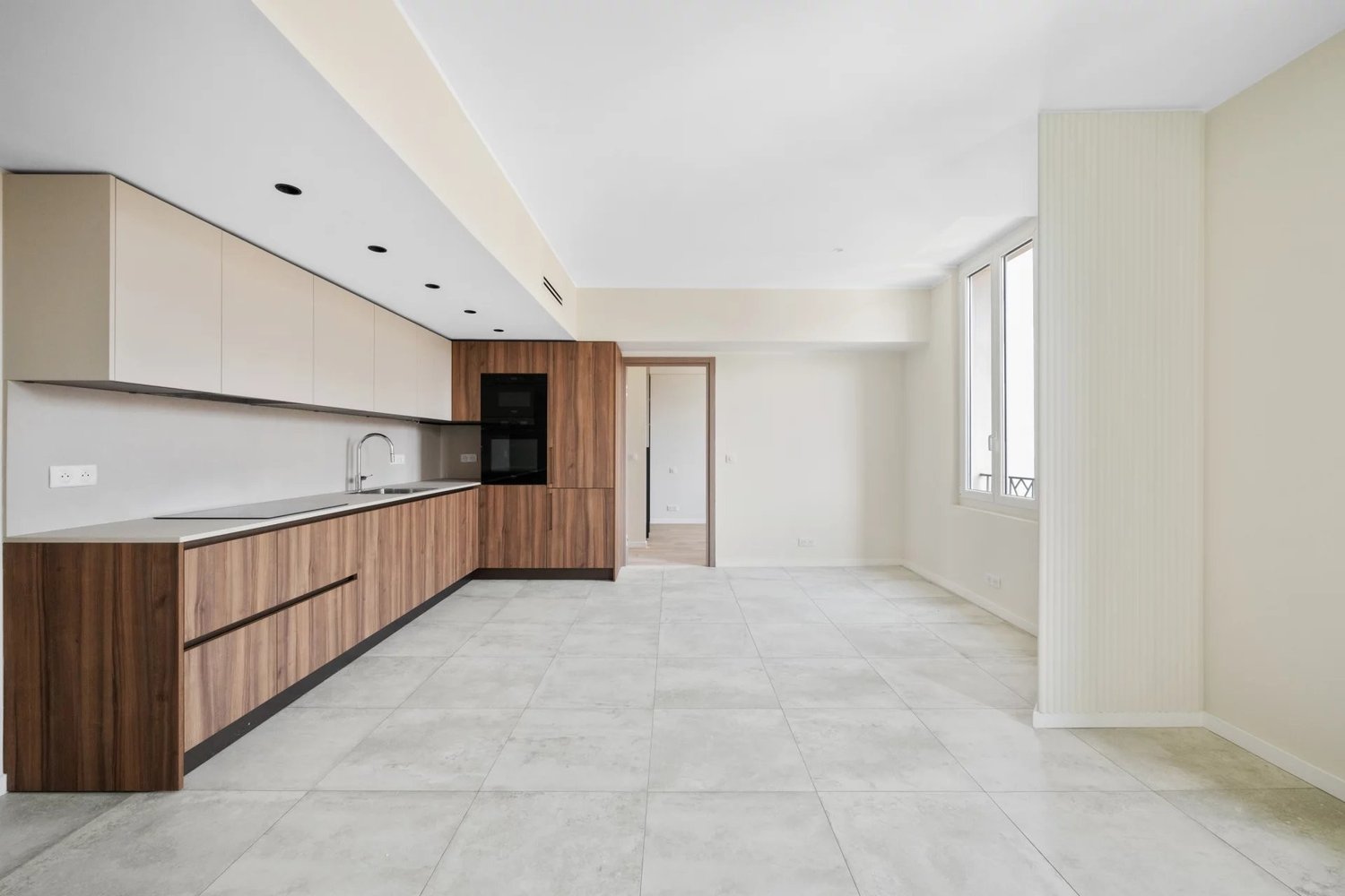 Property photo in Port