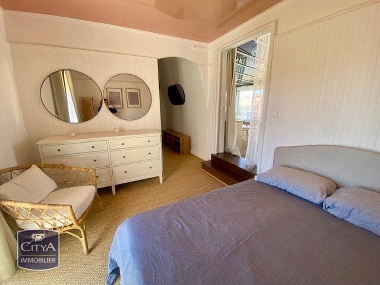 Property photo in Port