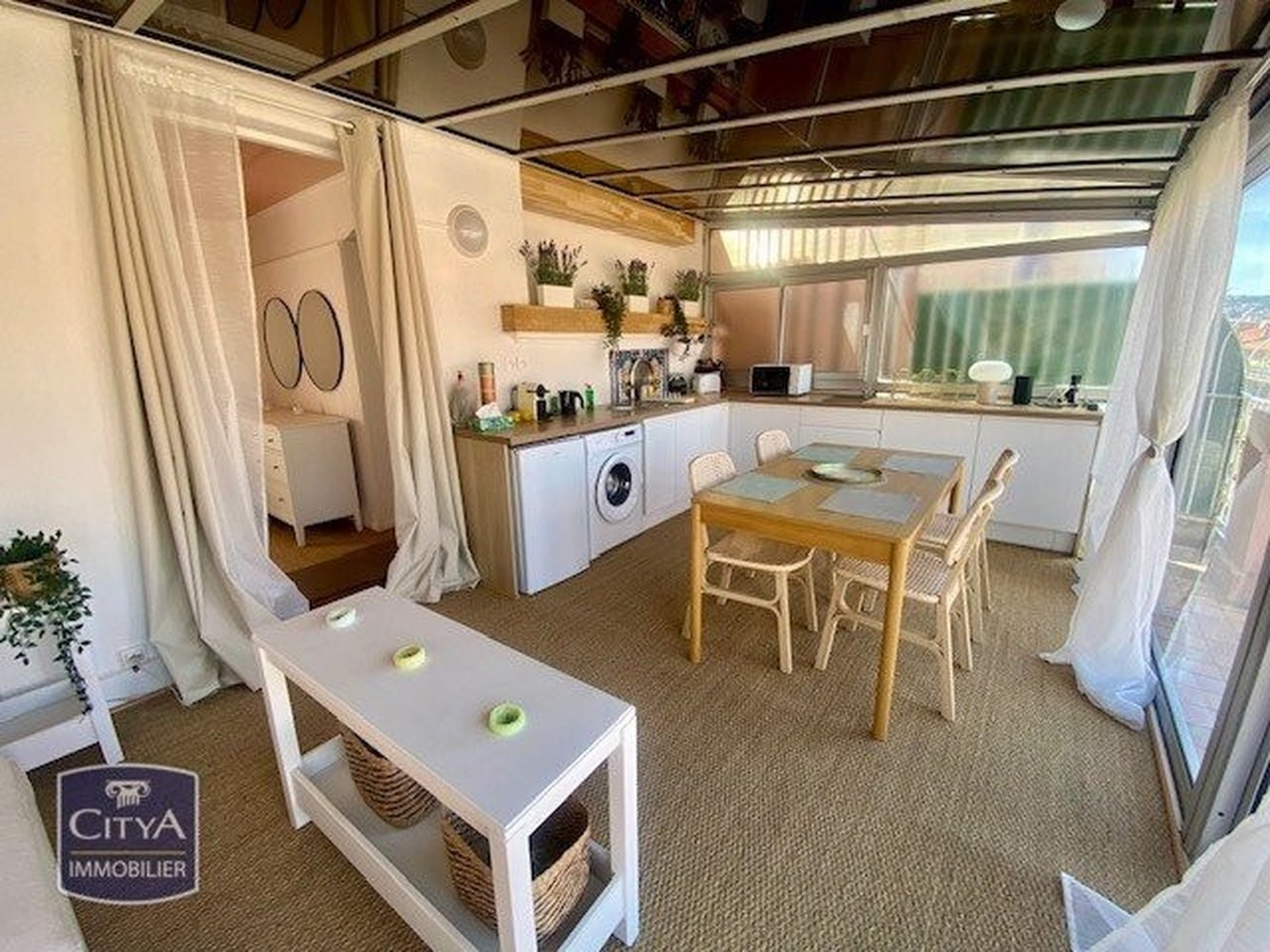 Property photo in Port