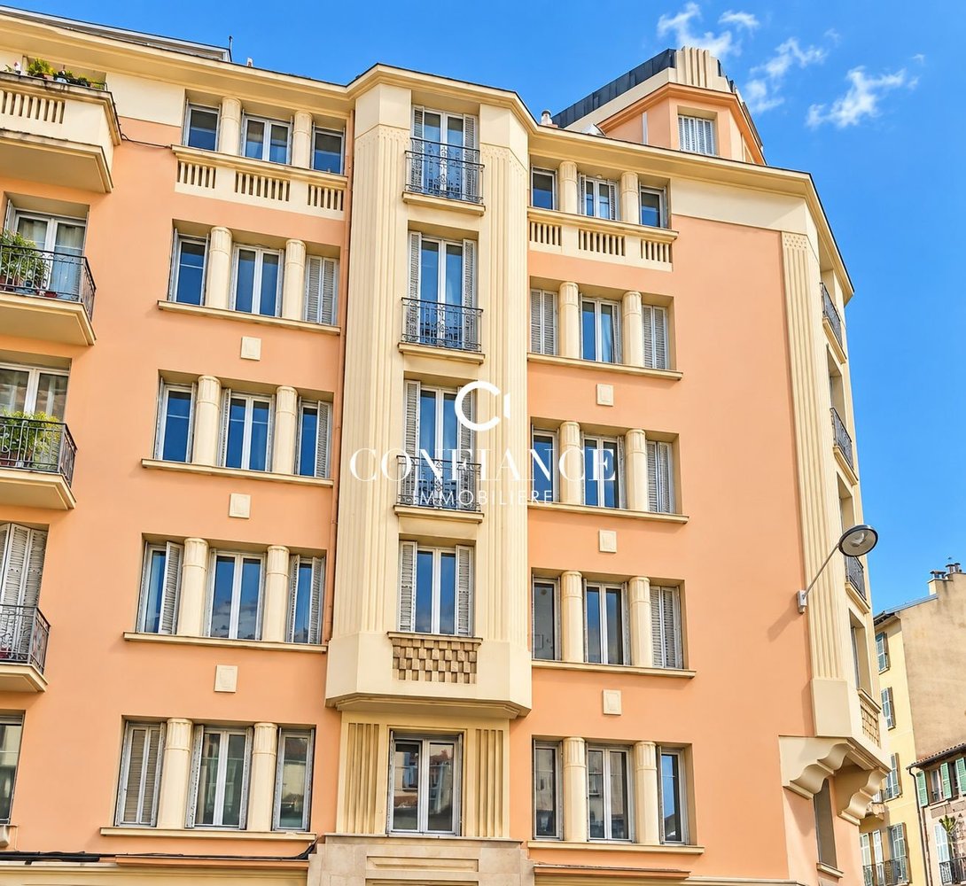 Property photo in Port