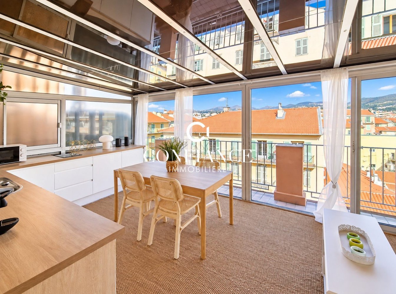 Property photo in Port