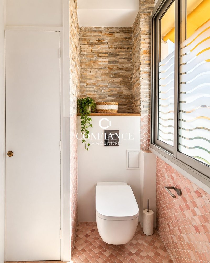 Property photo in Port