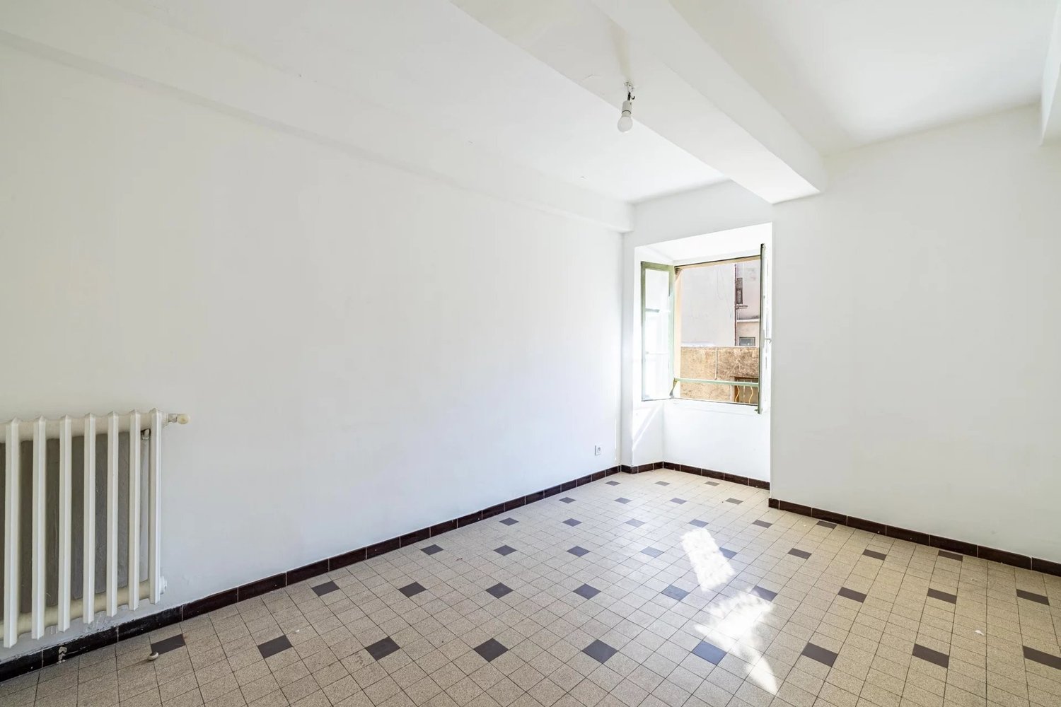 Property photo in Port